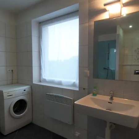 V Kosove Lejlighed Kamenný Újezd